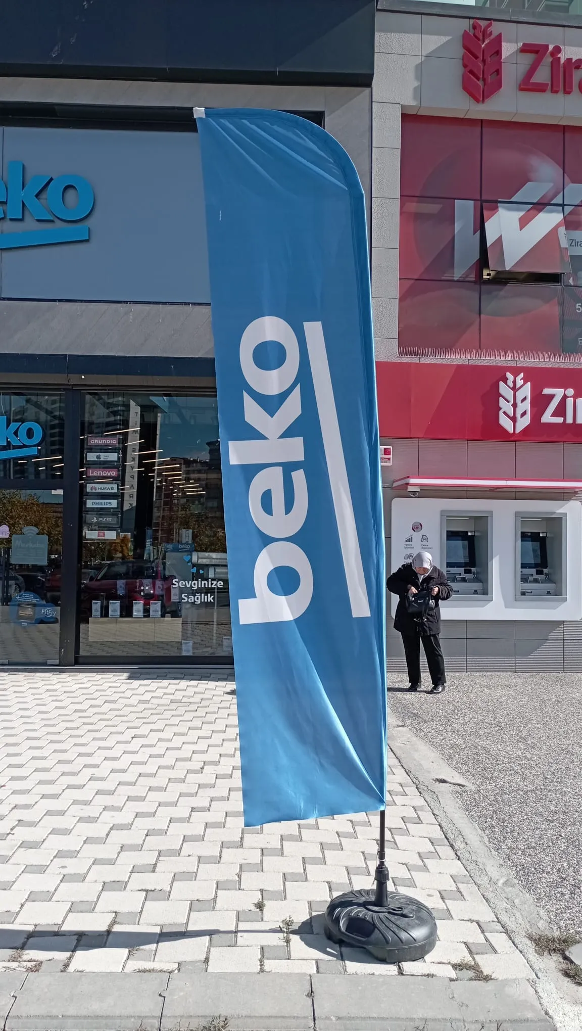 Beyaz Eşyacı Yol Bayrağıları Beyaz Eşyacı Yol Bayrağıları