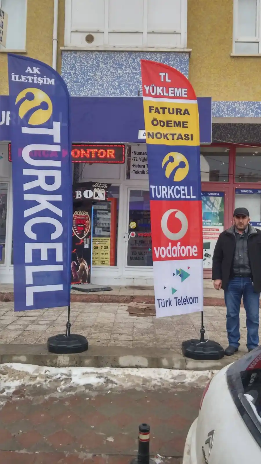 Cep Telefoncu Yol Bayrağıları Cep Telefoncu Yol Bayrağıları